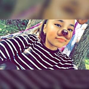 Meet your Posher, Daniela